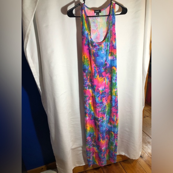 Love Dresses & Skirts - Women’s Multi Colored Maxi Dress, Size Large